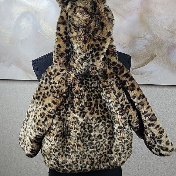 Baby Gap Cheetah Faur Fur Coat with Hood - Picture 2 of 16